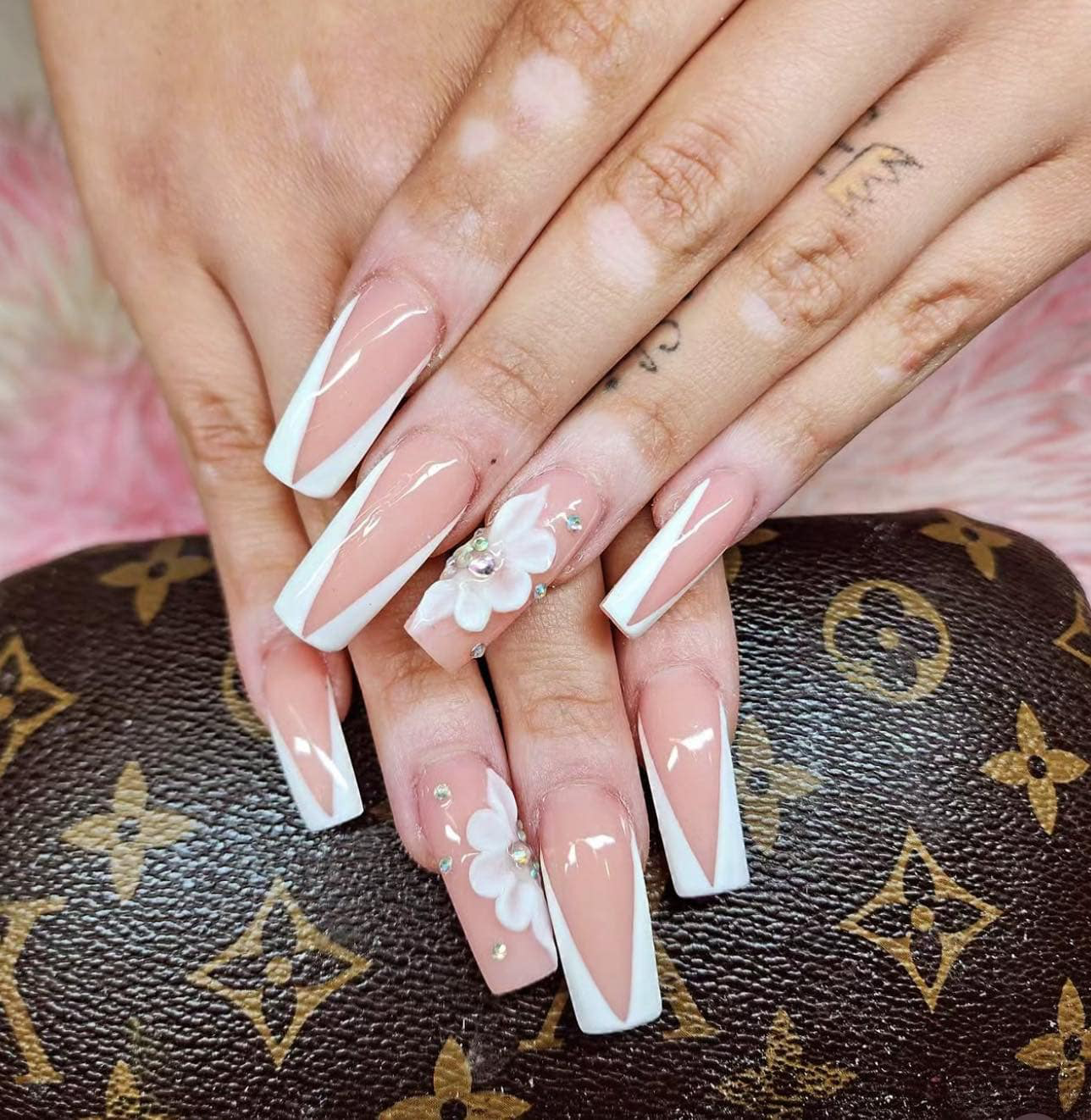 Trendy Acrylic Nails with Unique Patterns - LA Nails Signature Style